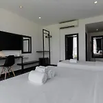 Bed Changkian - Adults Only