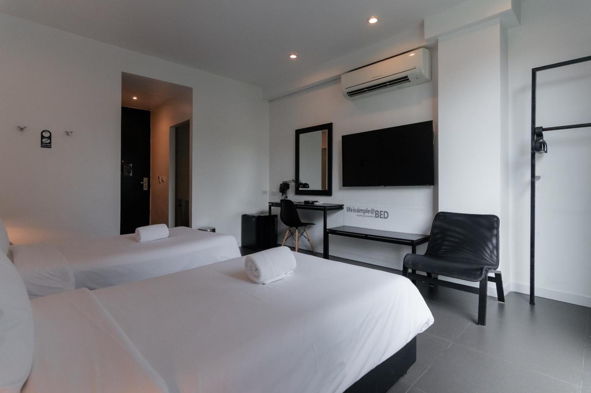 Khách sạn Bed Changkian - Adults Only 3*